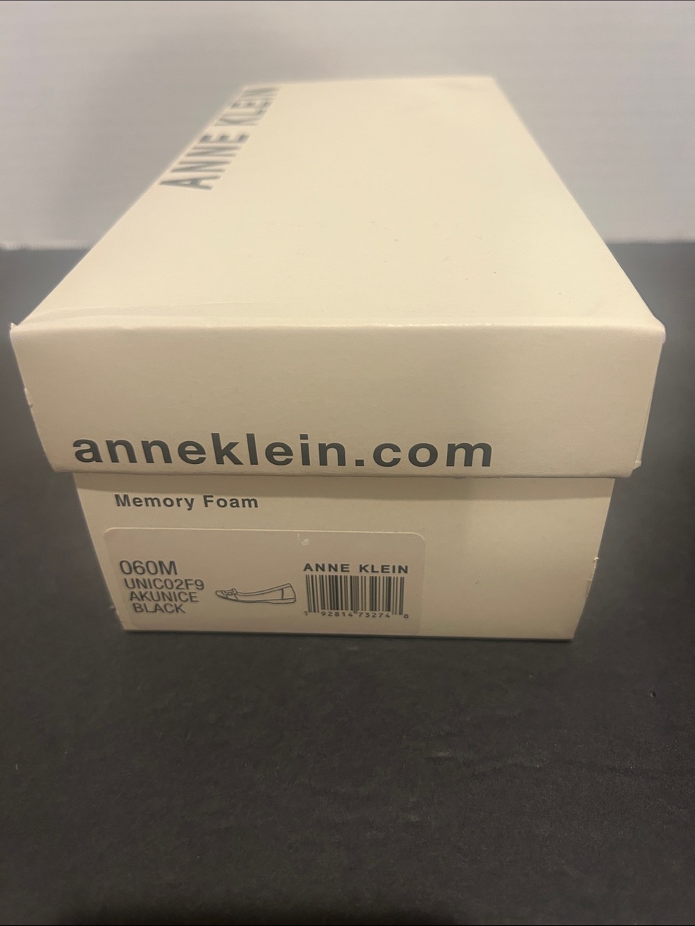 Anne Klein Black Memory Foam Patent Toe Flats with Buckle Accent-Like New-Size 6 - Picture 6 of 6